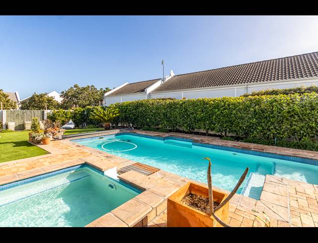 3 BEDROOM FREESTANDING SOLD IN SUNNINGDALE